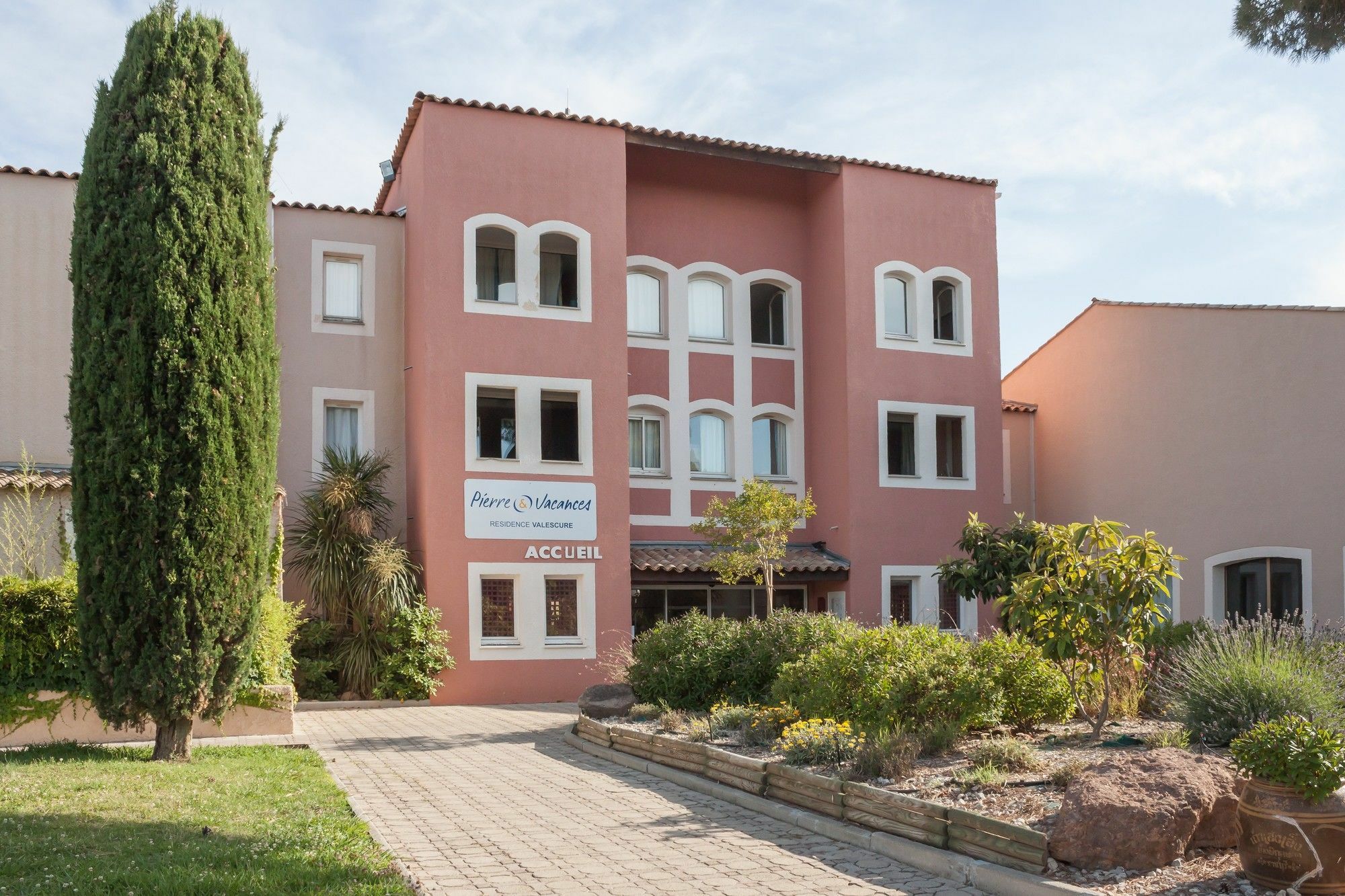Residence Pierre & Vacances Valescure Сен-Рафаэль Экстерьер фото